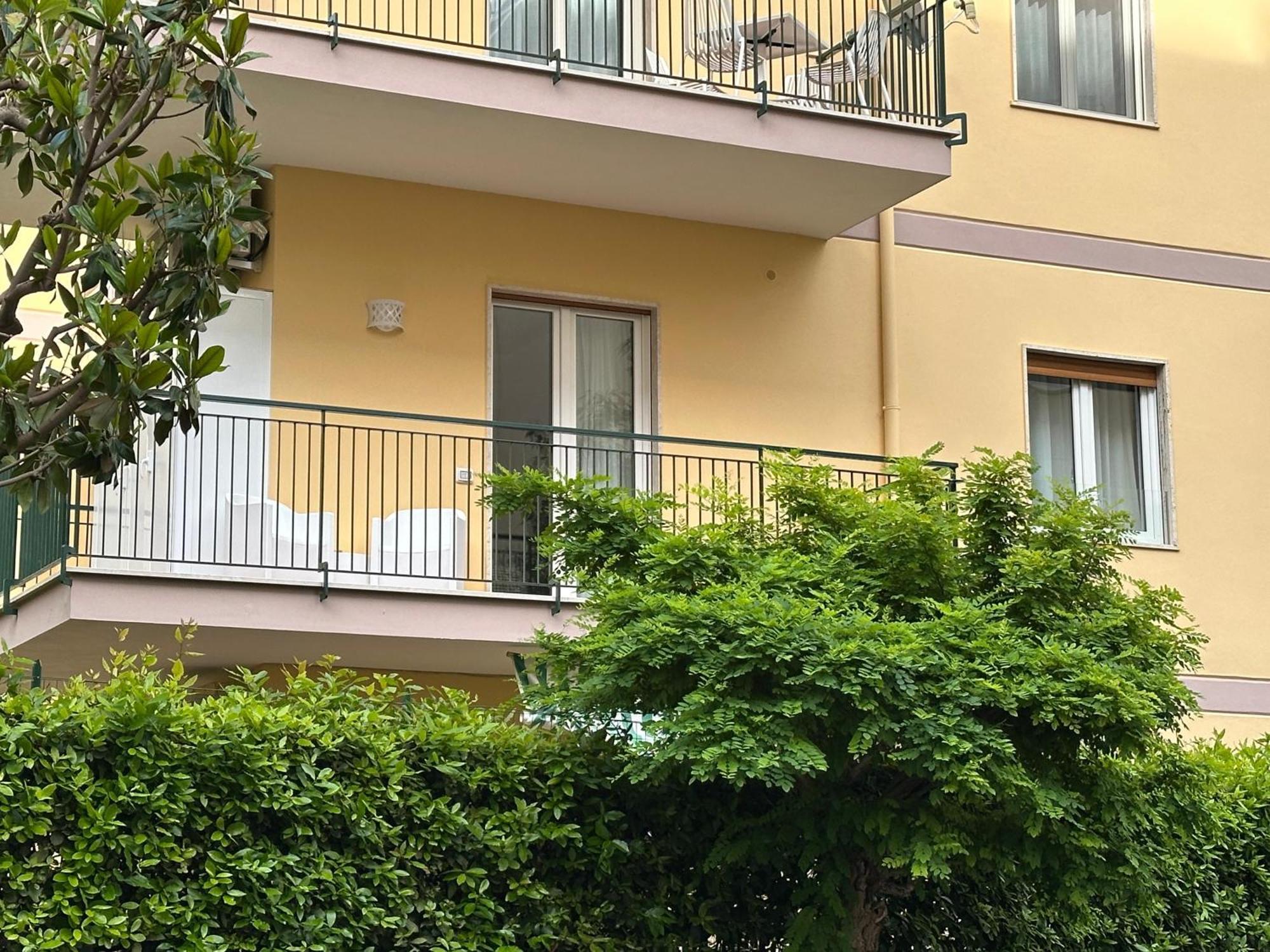 Bed and Breakfast Camalu Sorrento Esterno foto
